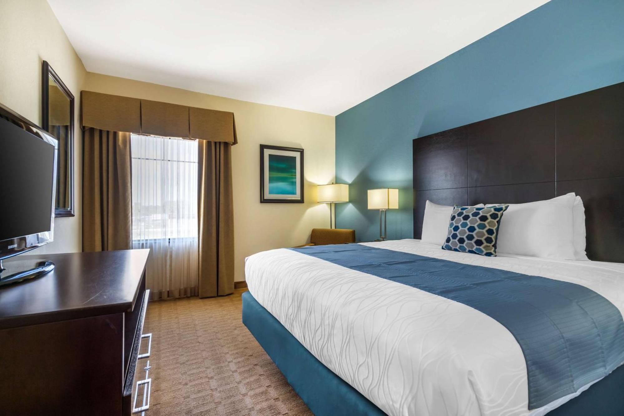 Best Western Plus Lytle Inn&Suites Exterior foto