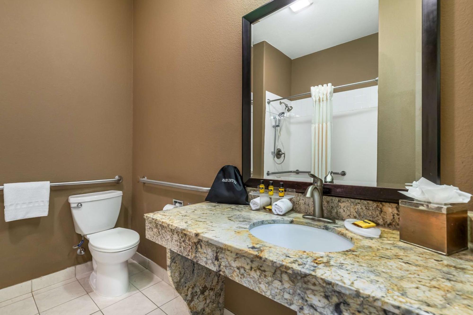 Best Western Plus Lytle Inn&Suites Exterior foto