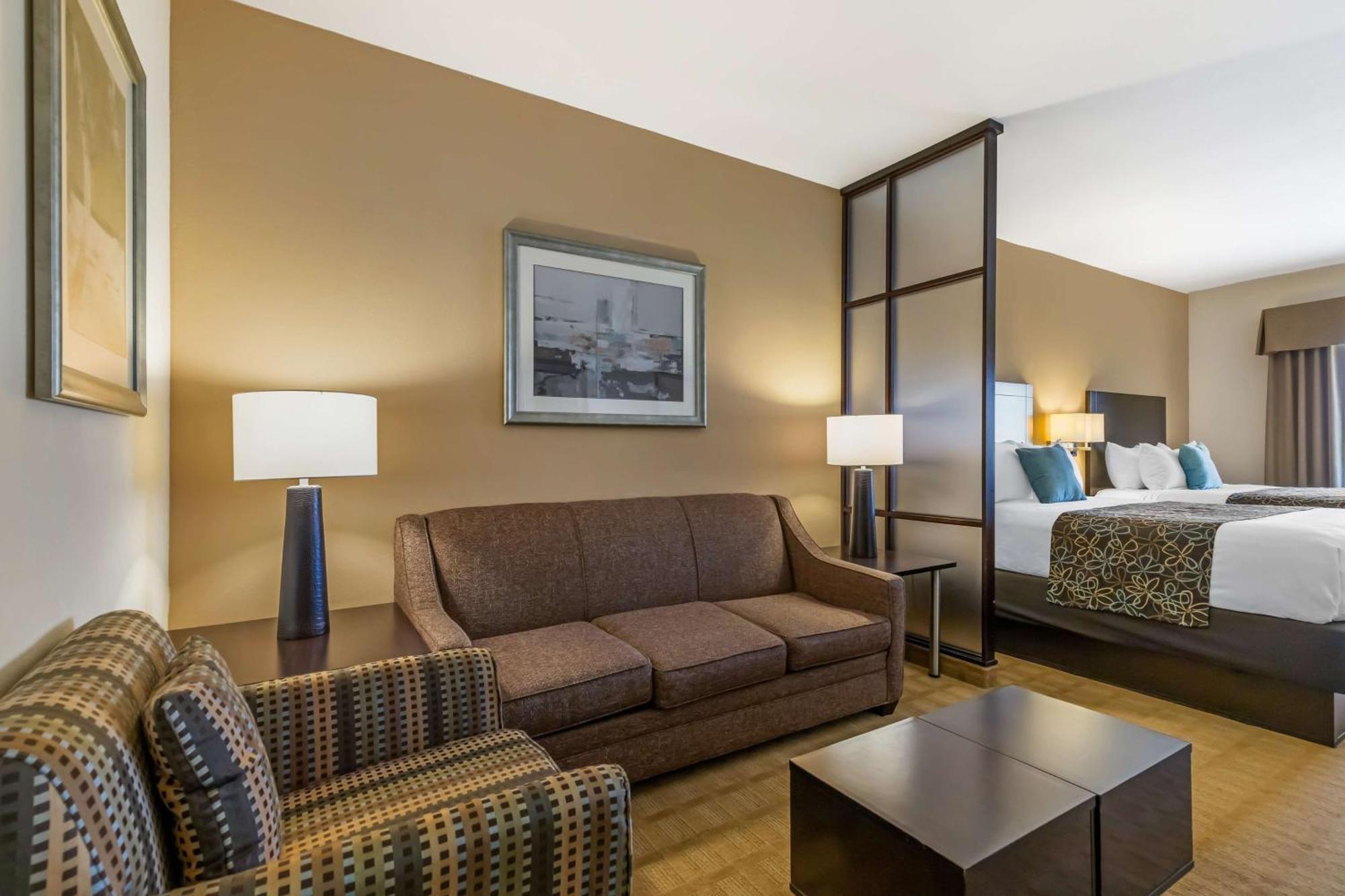 Best Western Plus Lytle Inn&Suites Exterior foto